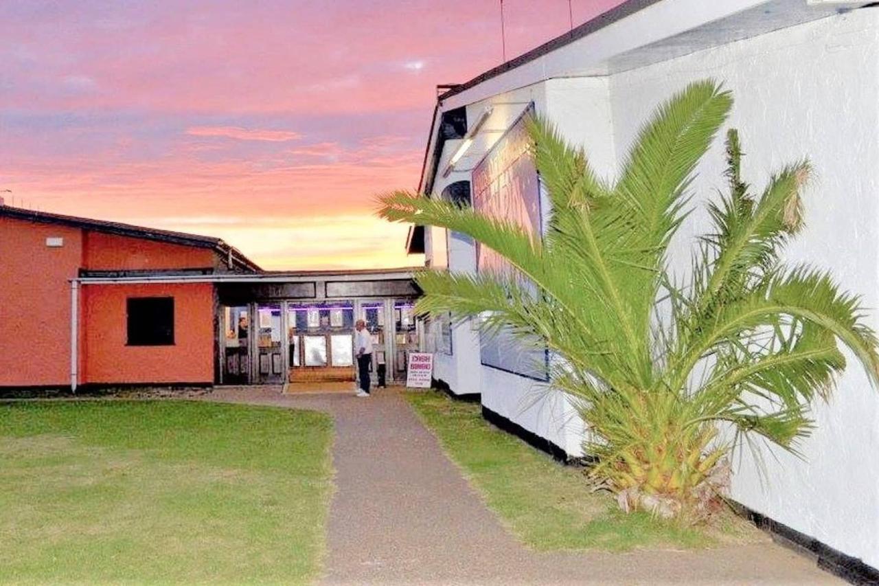 Villa 414 Or 415 California Sands Scratby Great Yarmouth Exterior foto